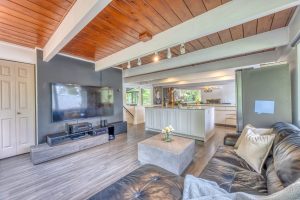 466-E-Kings-Rd-Parham-Baghaie-upper-lonsdale-north-vancouver-13