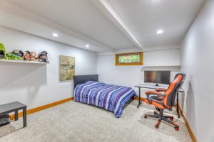 466-E-Kings-Rd-Parham-Baghaie-upper-lonsdale-north-vancouver-17
