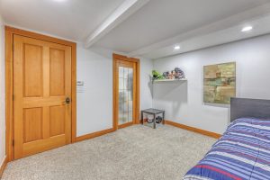 466-E-Kings-Rd-Parham-Baghaie-upper-lonsdale-north-vancouver-18