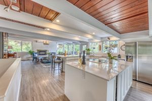 466-E-Kings-Rd-Parham-Baghaie-upper-lonsdale-north-vancouver-26