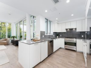North Vancouver Townhouse for Sale Lynnmour – WINFORD Open Concept Kitchen