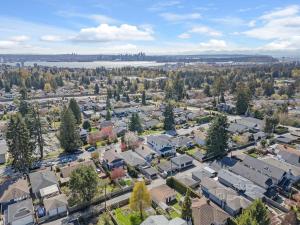 Parham-Baghaie-Upper-Lonsdale-Coquitlam-5