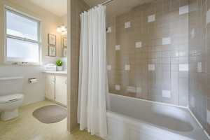 ParhamBaghaie-north-vancouver-sentral-lonsdale-7